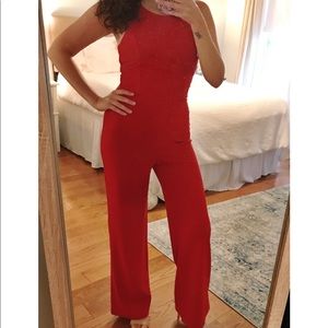 LULUS RED JUMPSUIT❤️